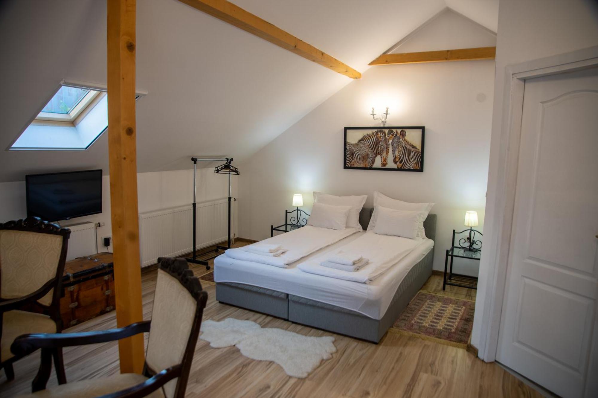 Apartman Centar 스렘스키카를로브치 외부 사진